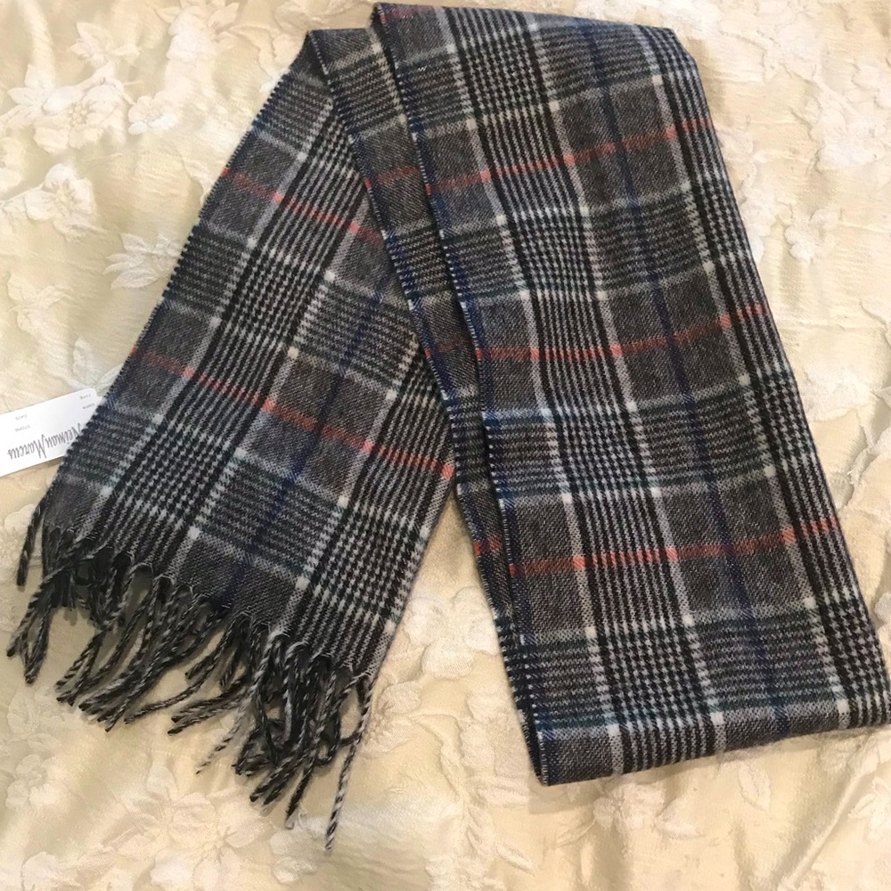 Cashmere scarf - Picture 1 of 2